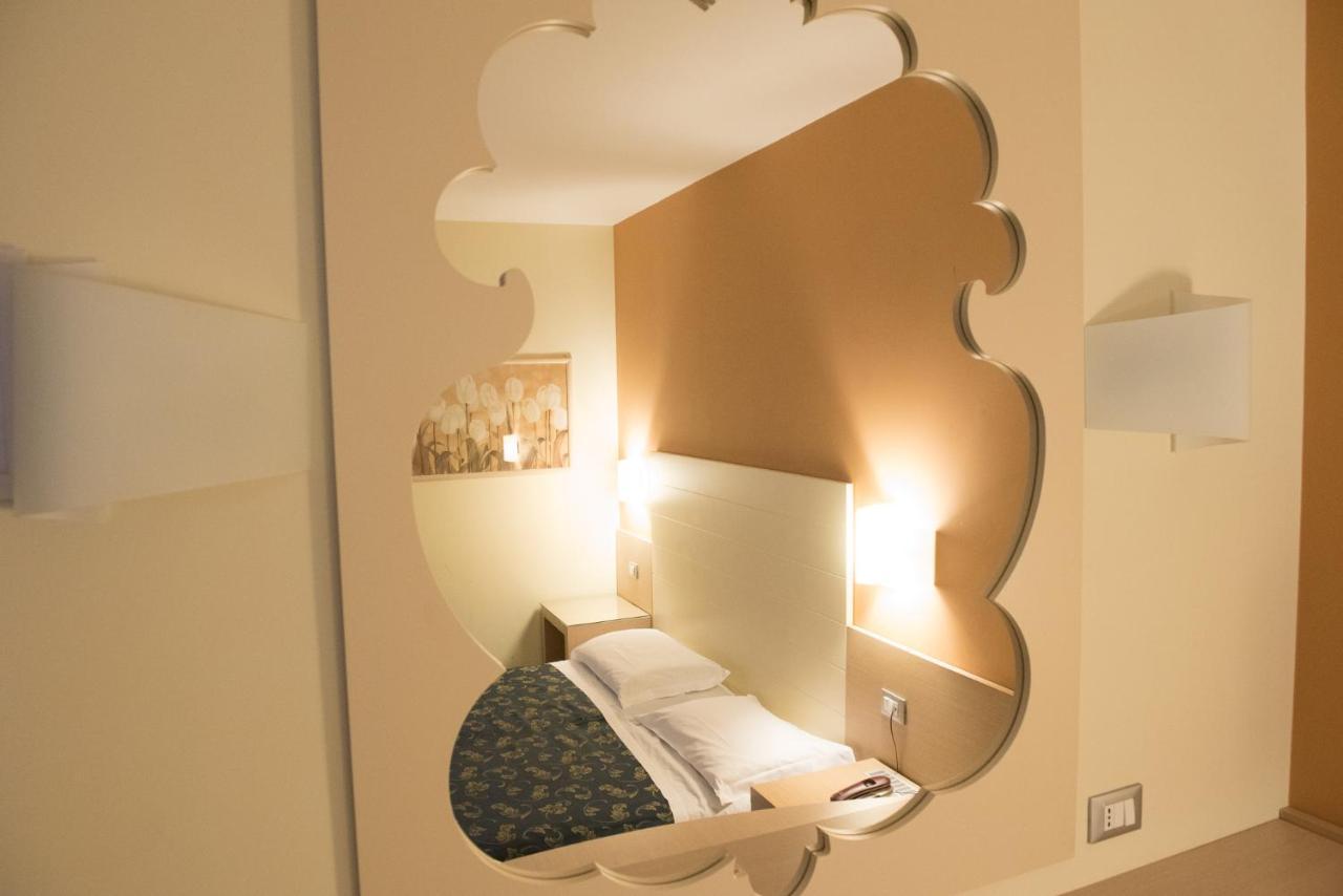Hotel Duca Degli Abruzzi Montesilvano Marina Dış mekan fotoğraf