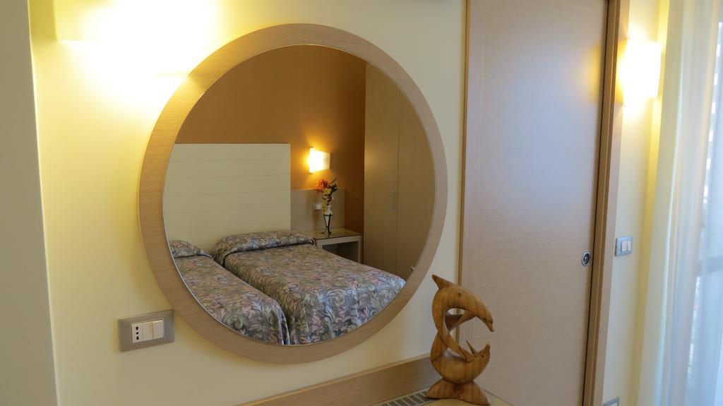 Hotel Duca Degli Abruzzi Montesilvano Marina Dış mekan fotoğraf
